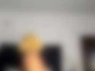 Kourtney Lee's Live Sex Cam Show