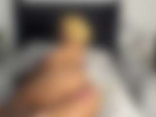 Kourtney Lee's Live Sex Cam Show
