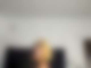 Kourtney Lee's Live Sex Cam Show