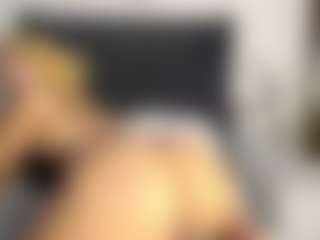 Kourtney Lee's Live Sex Cam Show