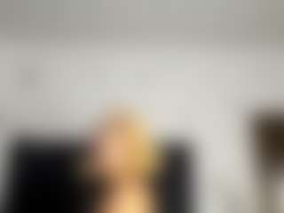 Kourtney Lee's Live Sex Cam Show