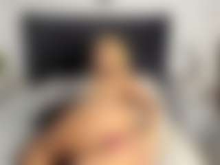 Kourtney Lee's Live Sex Cam Show