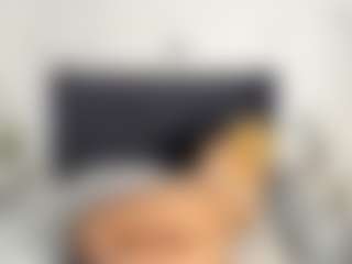 Kourtney Lee's Live Sex Cam Show