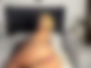 Kourtney Lee's Live Sex Cam Show