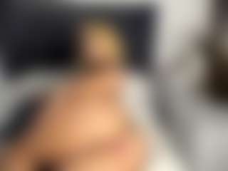 Эротическая трансляция с Kourtney Lee — Wet на Camsoda