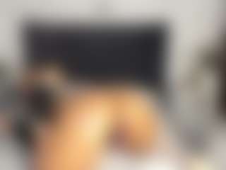 Kourtney Lee's Live Sex Cam Show
