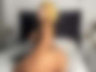 Live cam show with Kourtney Lee - BBW on Camsoda