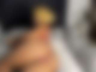 Kourtney Lee's Live Sex Cam Show