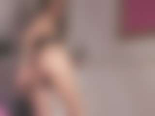 LoriMineli's Live Sex Cam Show