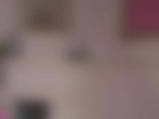 LoriMineli's Live Sex Cam Show