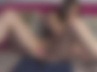 LoriMineli's Live Sex Cam Show