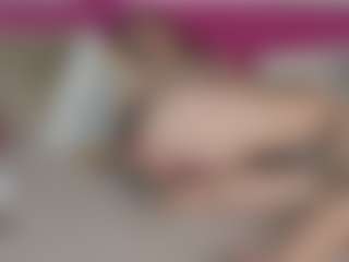 LoriMineli's Live Sex Cam Show
