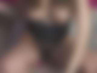 LoriMineli's Live Sex Cam Show