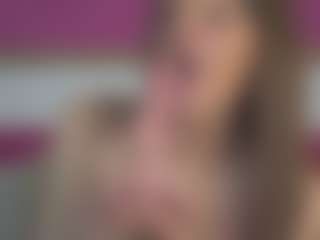 LoriMineli's Live Sex Cam Show