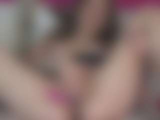 Live cam show with LoriMineli - Italian on Camiplay Live | netherlands