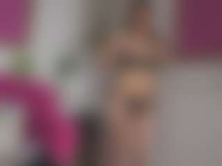 Live cam show with LoriMineli - Mature on Soda Cam