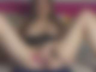 LoriMineli's Live Sex Cam Show