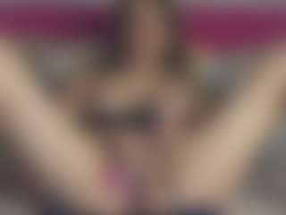 LoriMineli's Live Sex Cam Show