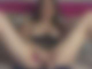 LoriMineli's Live Sex Cam Show