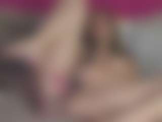LoriMineli's Live Sex Cam Show