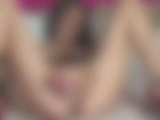 Live cam show with LoriMineli - Wife on Camsoda