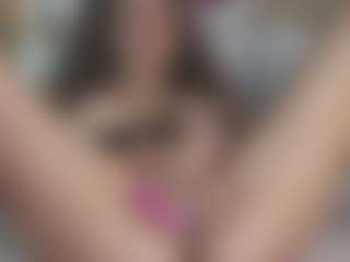 LoriMineli's Live Sex Cam Show