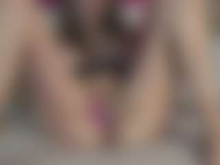 Live cam show with LoriMineli - White Mature on Milfs Live | netherlands