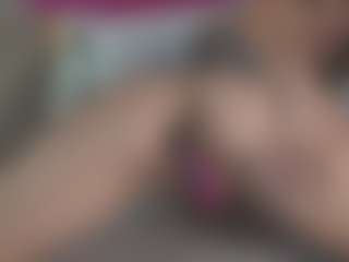 LoriMineli's Live Sex Cam Show