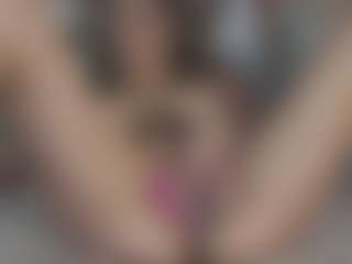 LoriMineli's Live Sex Cam Show