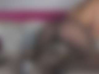 Live cam show with LoriMineli - Natural on Fit Hotties