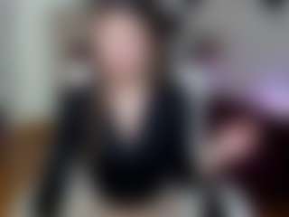Live cam show with Nebulosa - Petite on Uber Horny