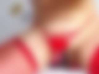 Live cam show with Ashly-Roberts - Mature on TastyBlacksLive