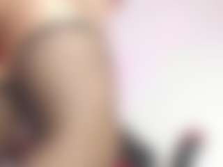 Ashly-Roberts's Live Sex Cam Show