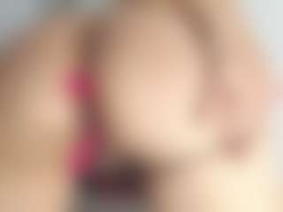 Ashly-Roberts's Live Sex Cam Show