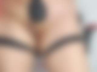 Ashly-Roberts's Live Sex Cam Show
