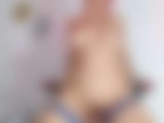 Ashly-Roberts's Live Sex Cam Show
