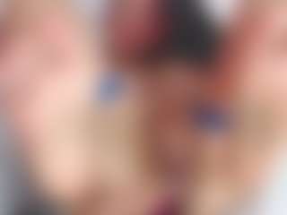 Live cam show with Ashly-Roberts - Strip on camwithhim.com