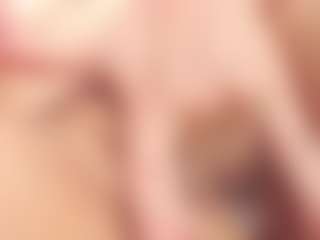 Ashly-Roberts's Live Sex Cam Show