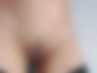 Ashly-Roberts's Live Sex Cam Show