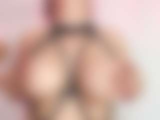 Ashly-Roberts's Live Sex Cam Show