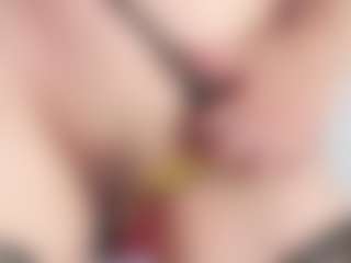 Ashly-Roberts's Live Sex Cam Show