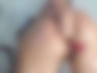 Ashly-Roberts's Live Sex Cam Show