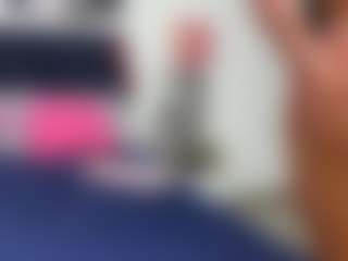 Live cam show with Emmily Giraldo - Ahegao on Hubzter Live