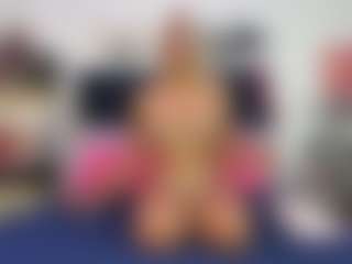 Emmily Giraldo's Live Sex Cam Show