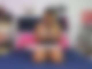 Emmily Giraldo's Live Sex Cam Show