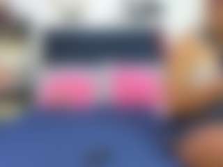 Emmily Giraldo's Live Sex Cam Show