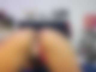 Live cam show with Emmily Giraldo - Genital Piercings on Free Soda