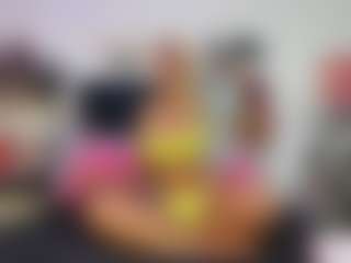 Emmily Giraldo's Live Sex Cam Show