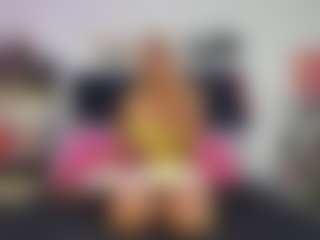 Emmily Giraldo's Live Sex Cam Show