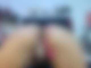 Live cam show with Emmily Giraldo - Grey on xxxlivecams.org